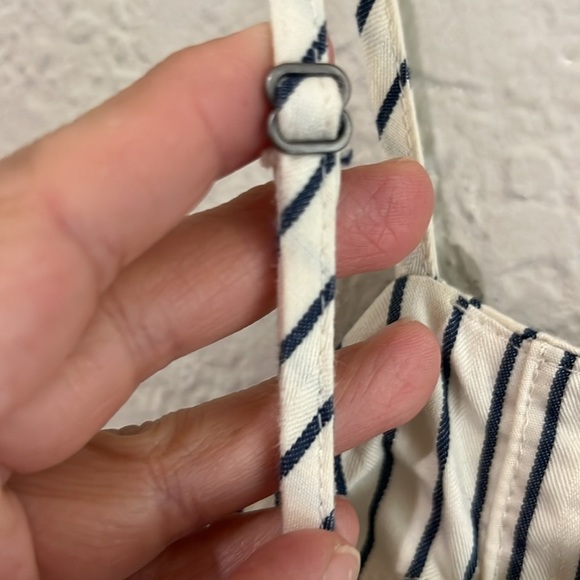 WHO WHAT WEAR WOMENS dress size L
In like new condition 19” pit to pit - Picture 13 of 13